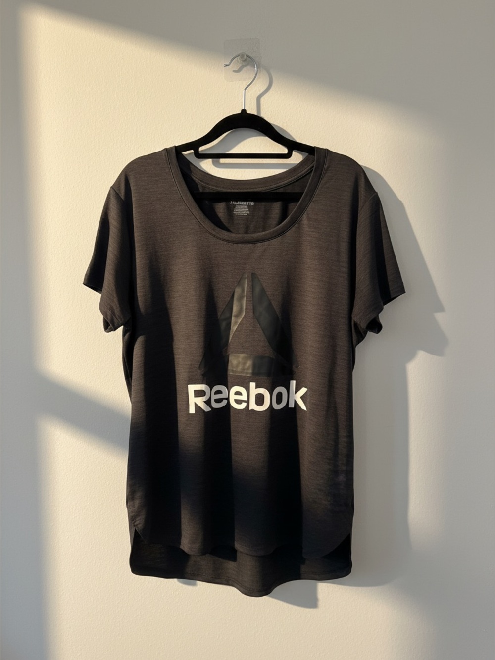 ✨4 for $25✨ Reebok Women’s XXL Black Lightweight Logo Workout Activewear T-Shirt